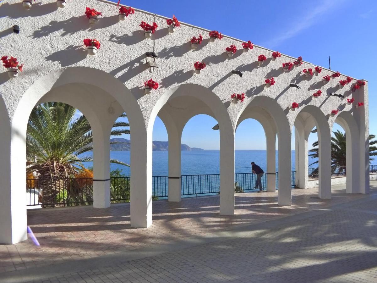 R1358 La Hacienda 10 A Apartment Nerja Bagian luar foto