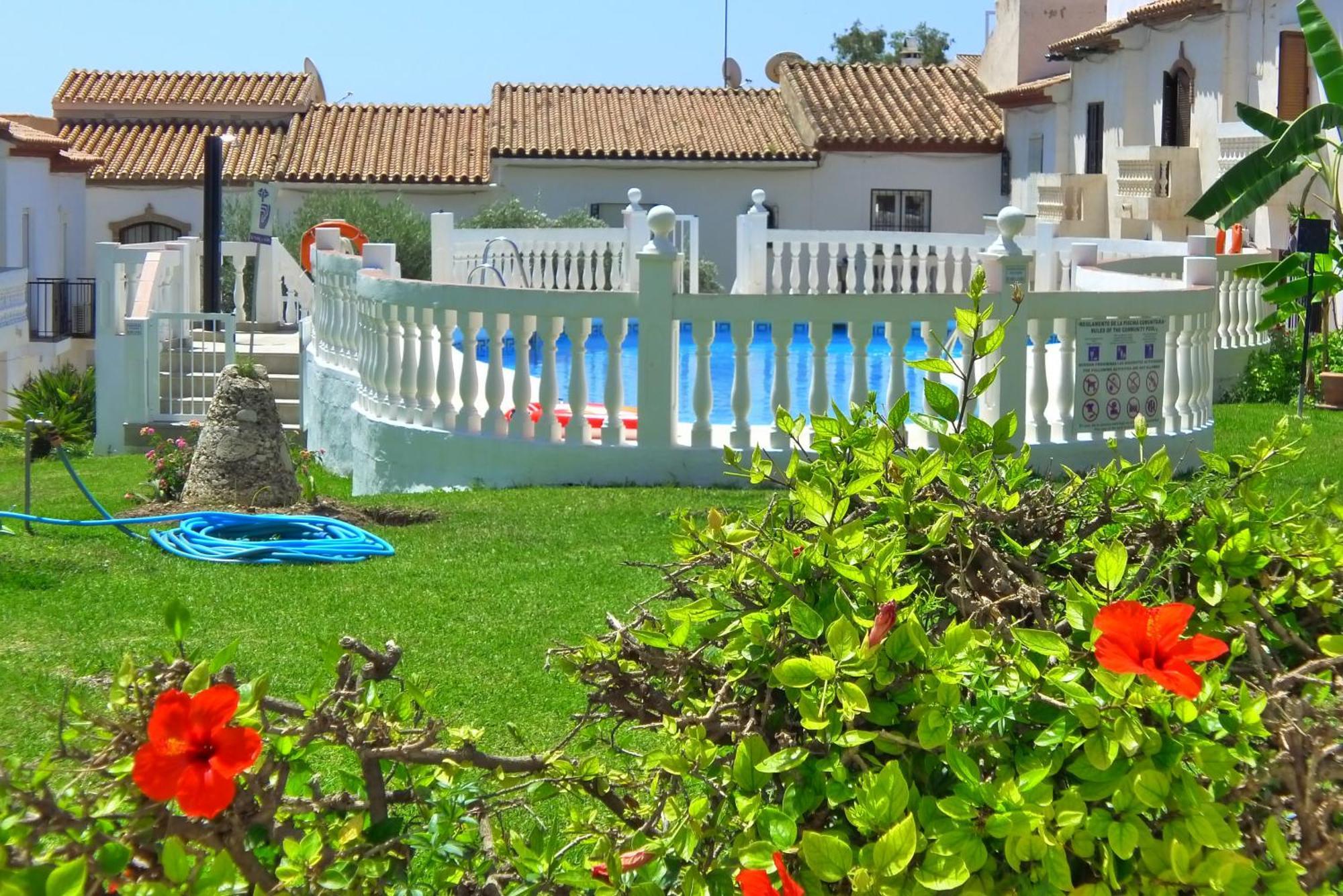 R1358 La Hacienda 10 A Apartment Nerja Bagian luar foto